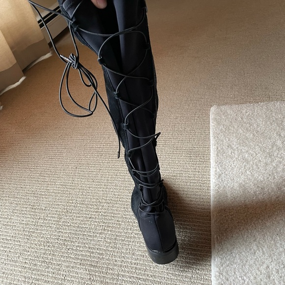 Knee high suede tie up Michael Kors boots - Picture 5 of 9